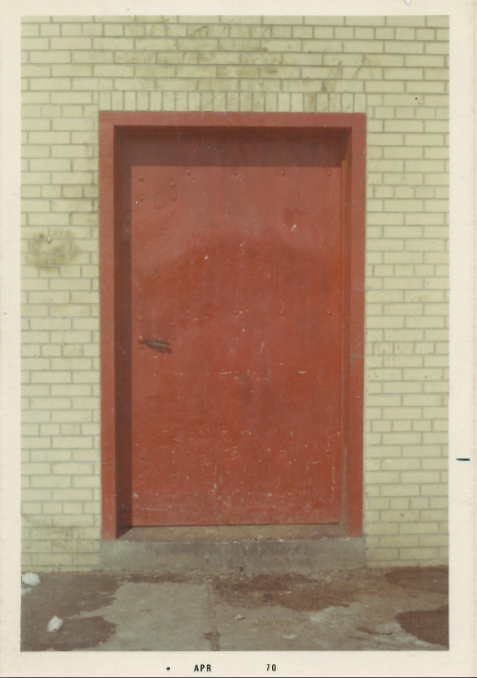 reddoor