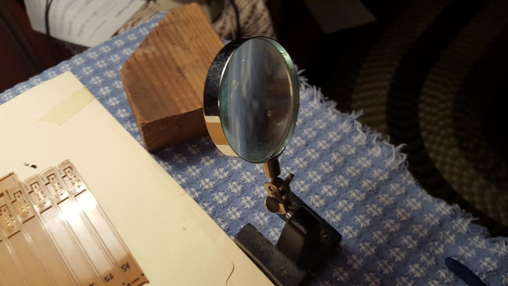 magnifying.glass