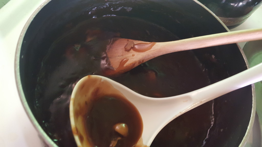 thanksgiving.wednesday.2015.gravy